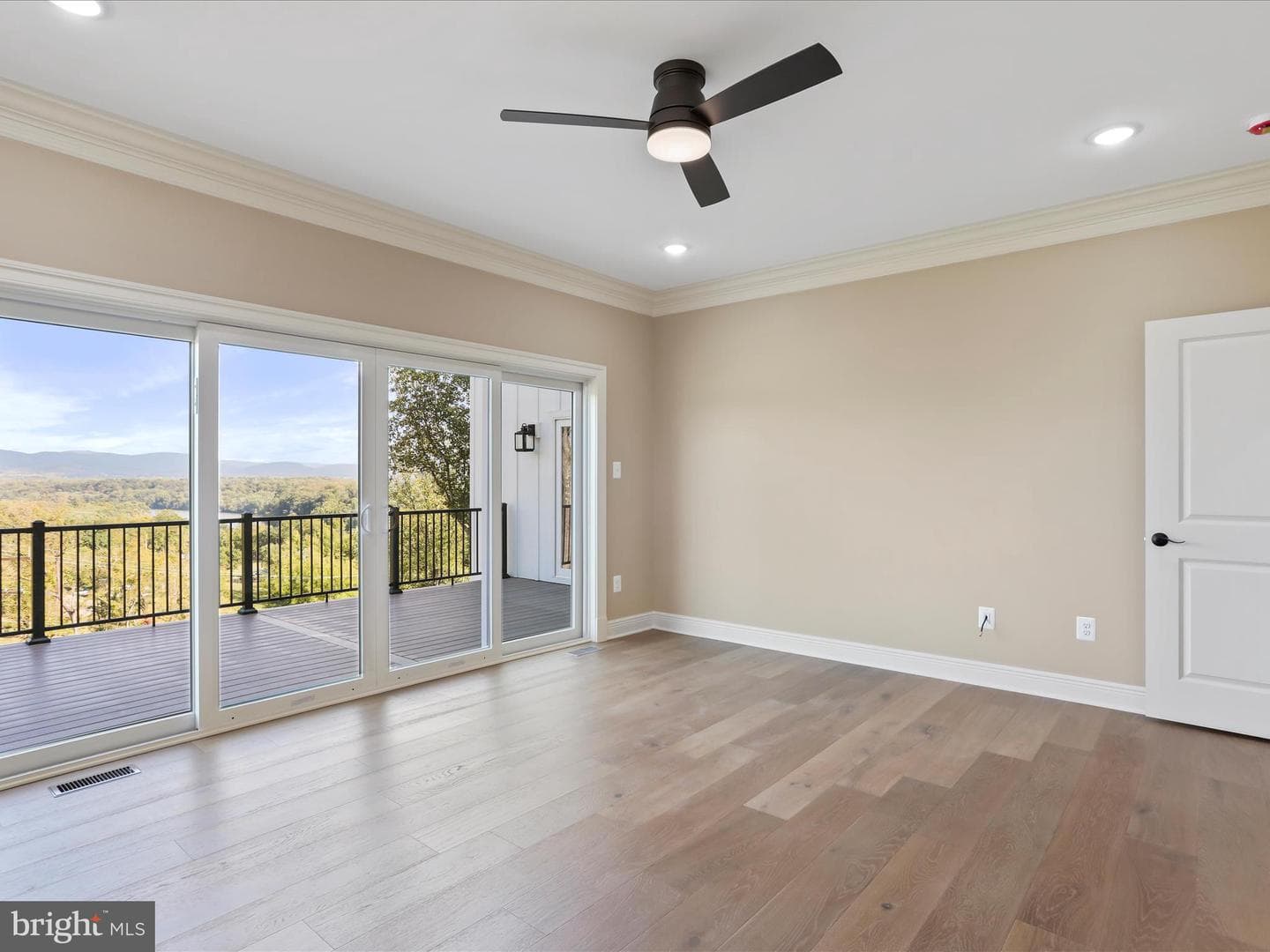 265 Haventree Terrace photo 42