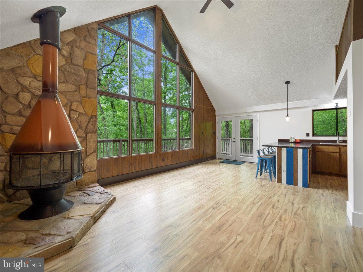 106 Monacan Trail photo 4
