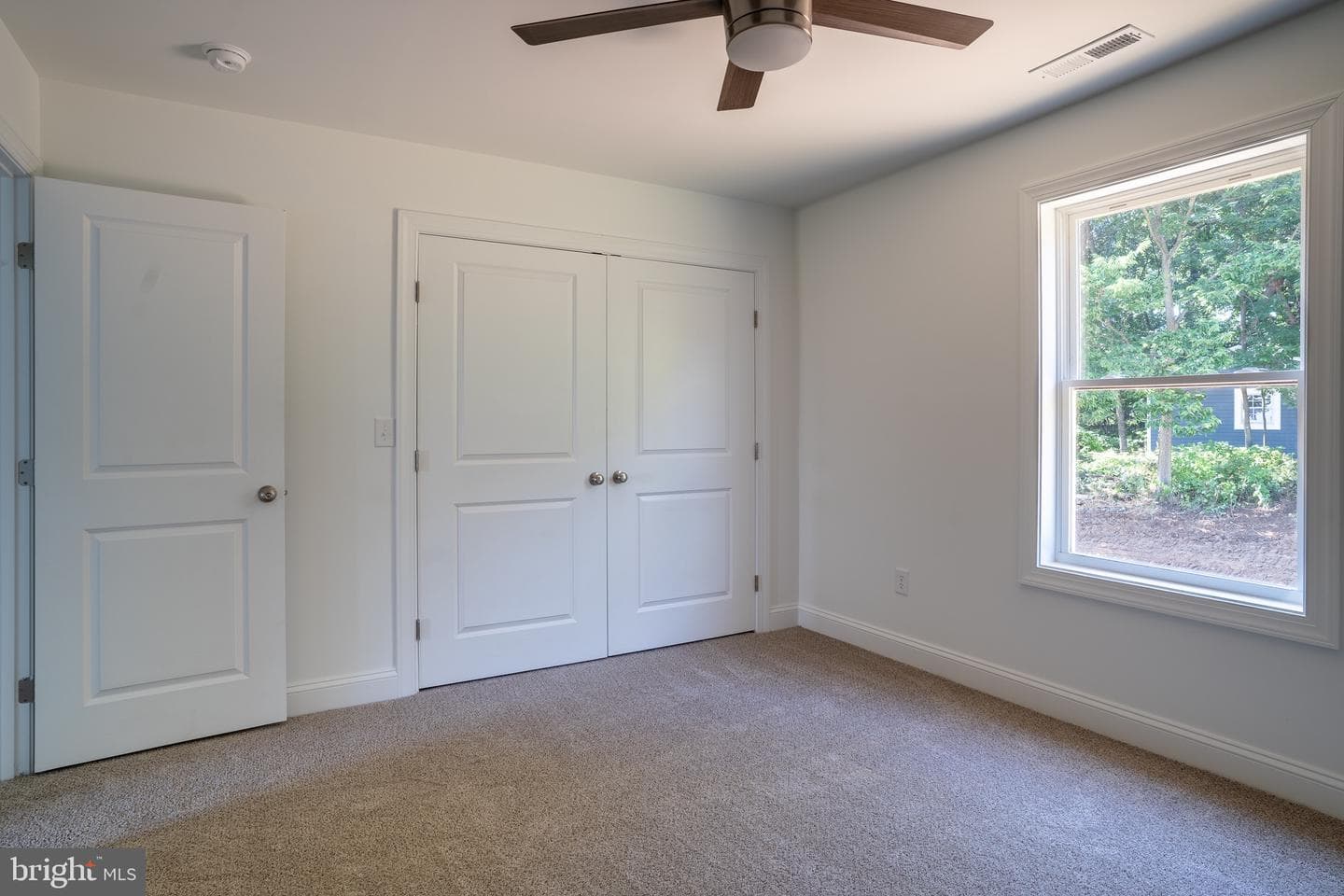645 Slonaker Lane photo 35