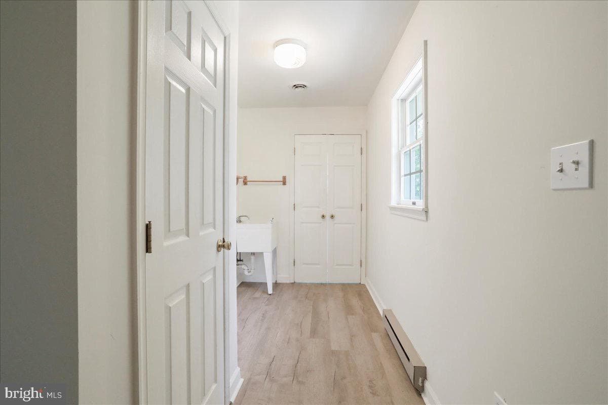 246 Poets Lane photo 15