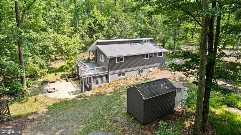 143 Cricket Lane photo 2