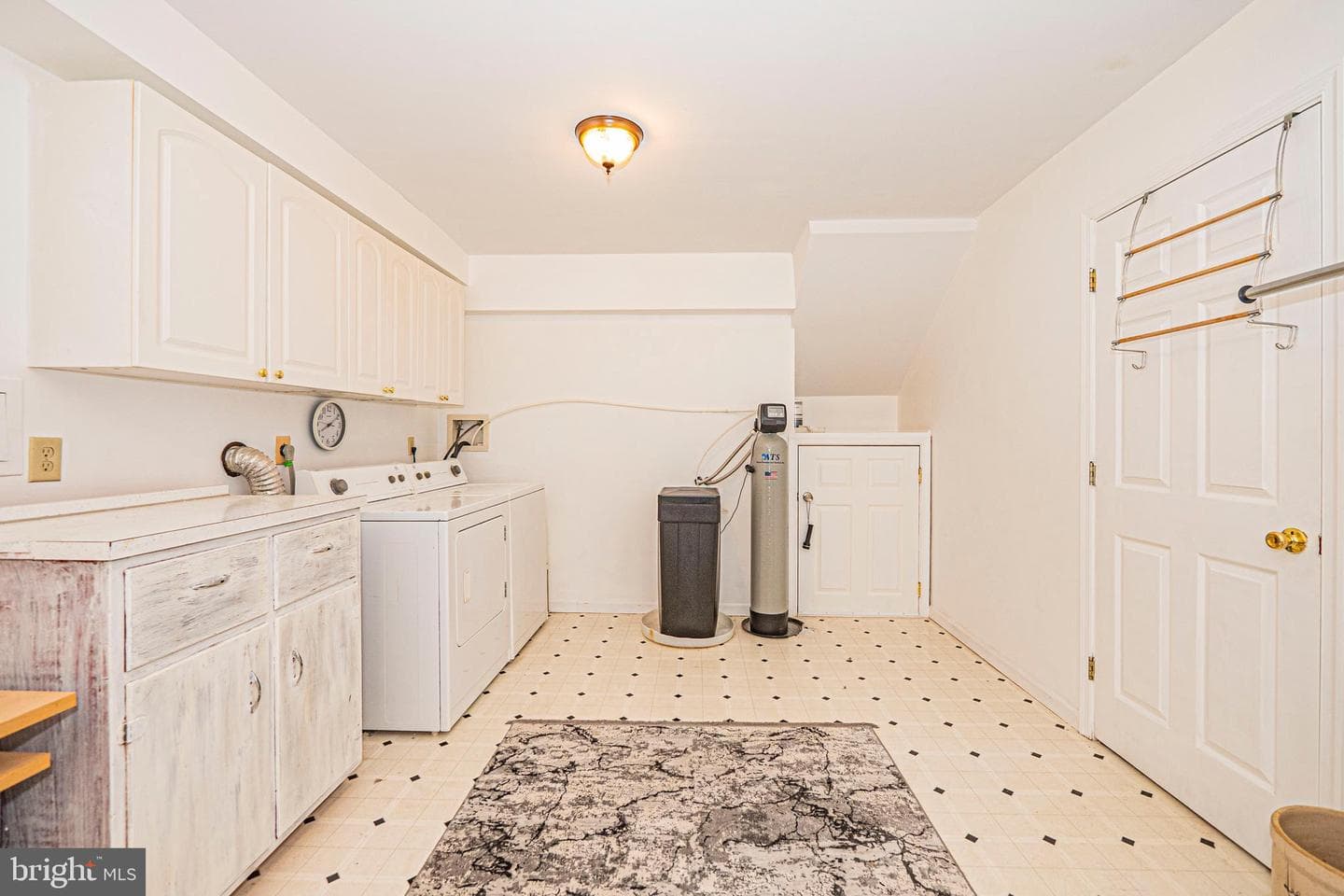 165 Chesley Drive photo 30