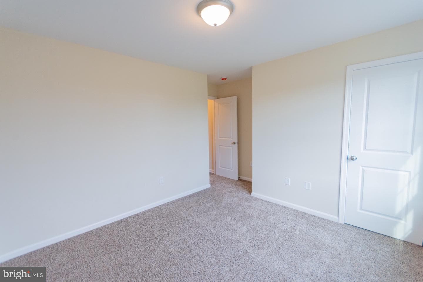272 Larry Way photo 51