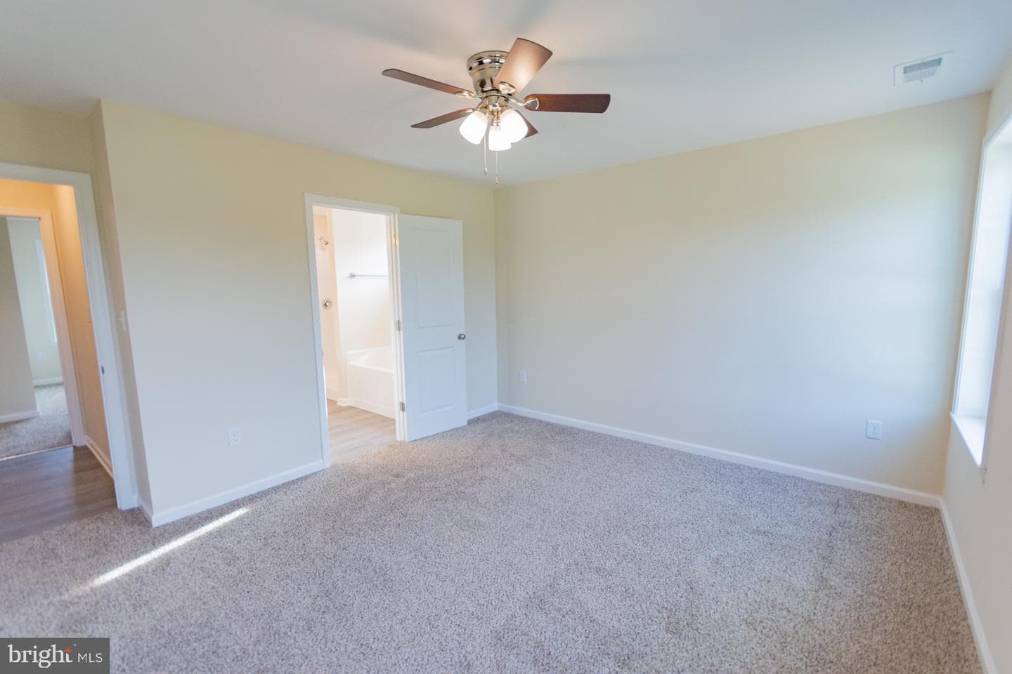 272 Larry Way photo 54