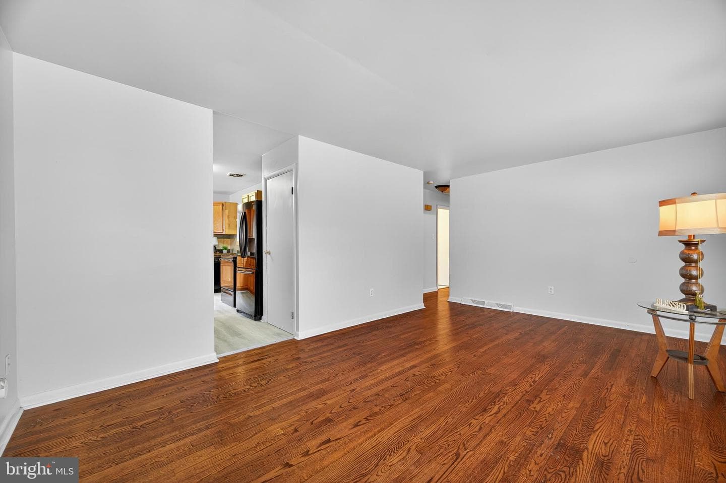 503 N High Street photo 11