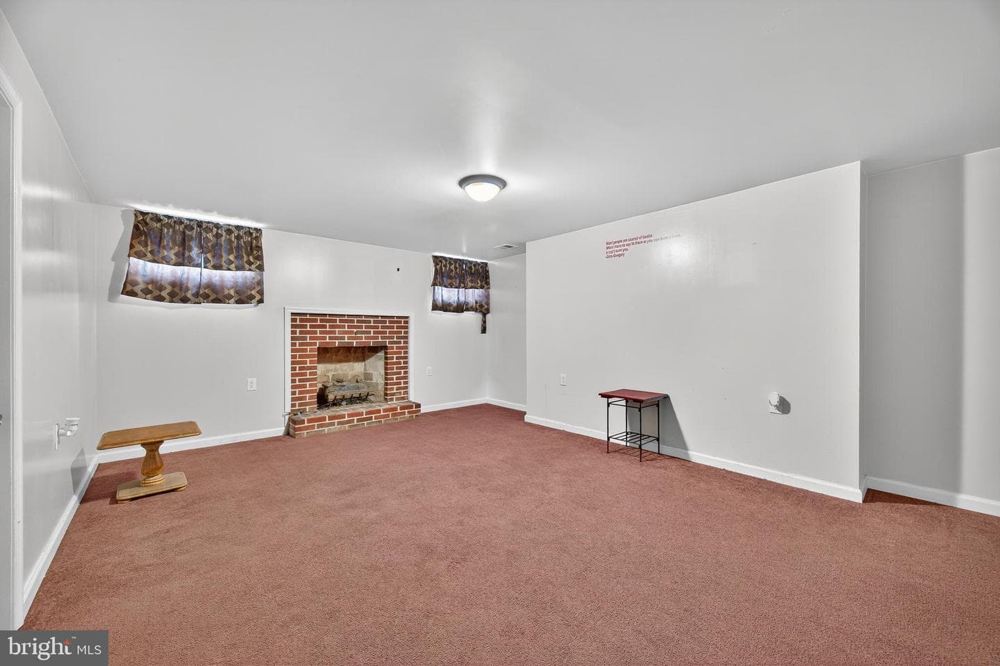 503 N High Street photo 21