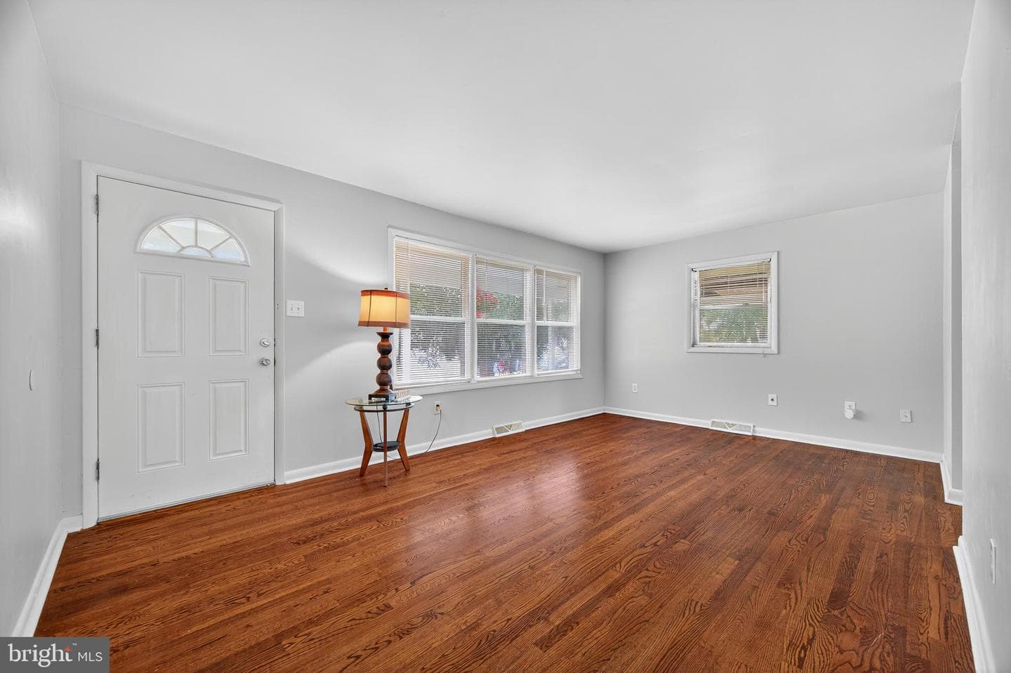 503 N High Street photo 9