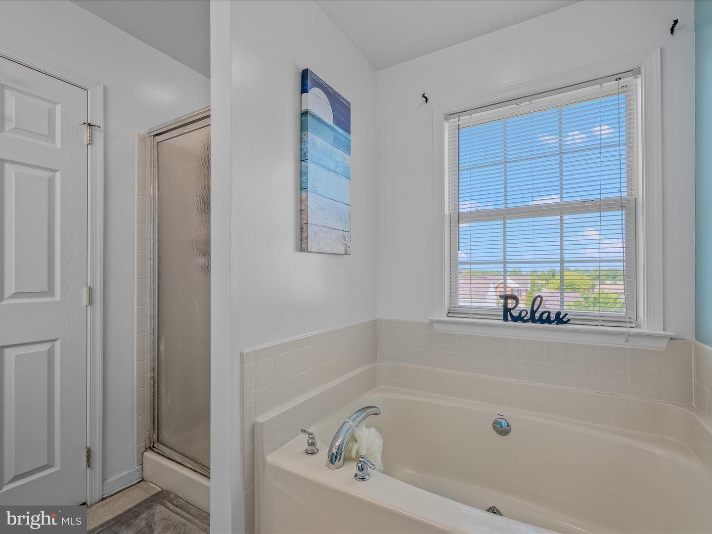 104 Raphael Court photo 22