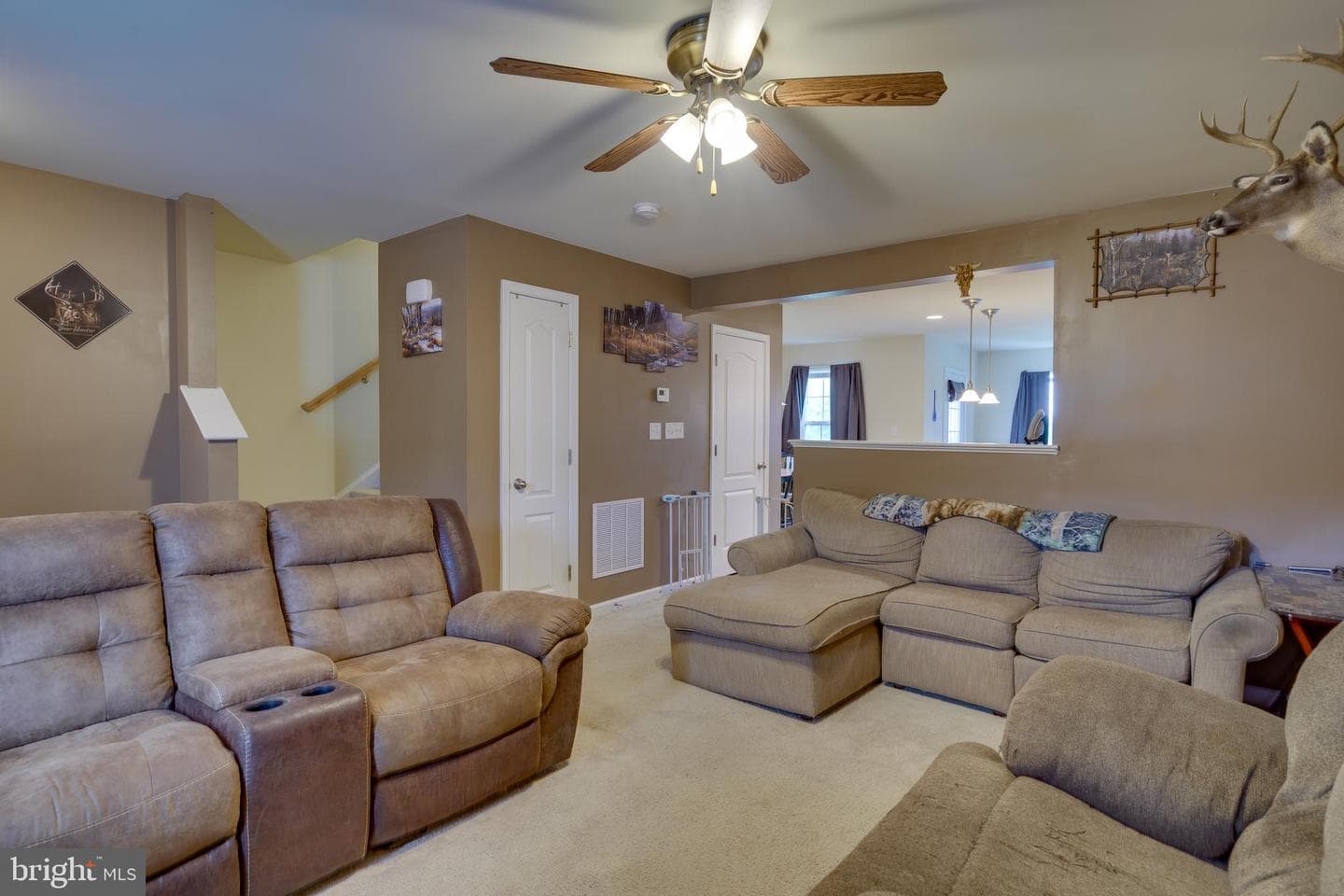 42 Britania Court photo 6