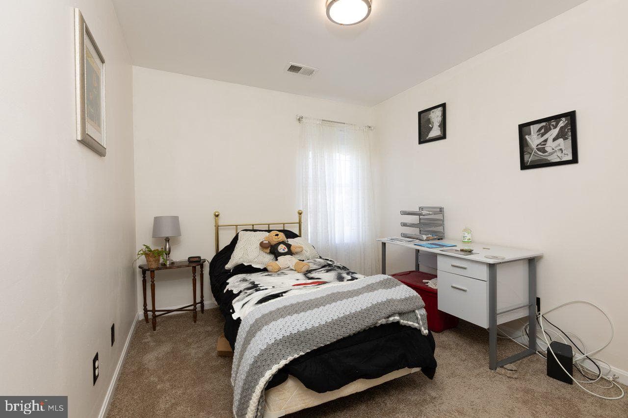 32 Huttons Vireo Drive photo 17