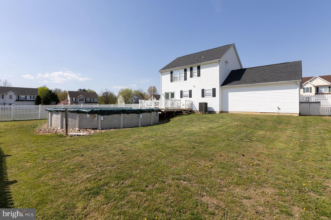 32 Huttons Vireo Drive photo 32