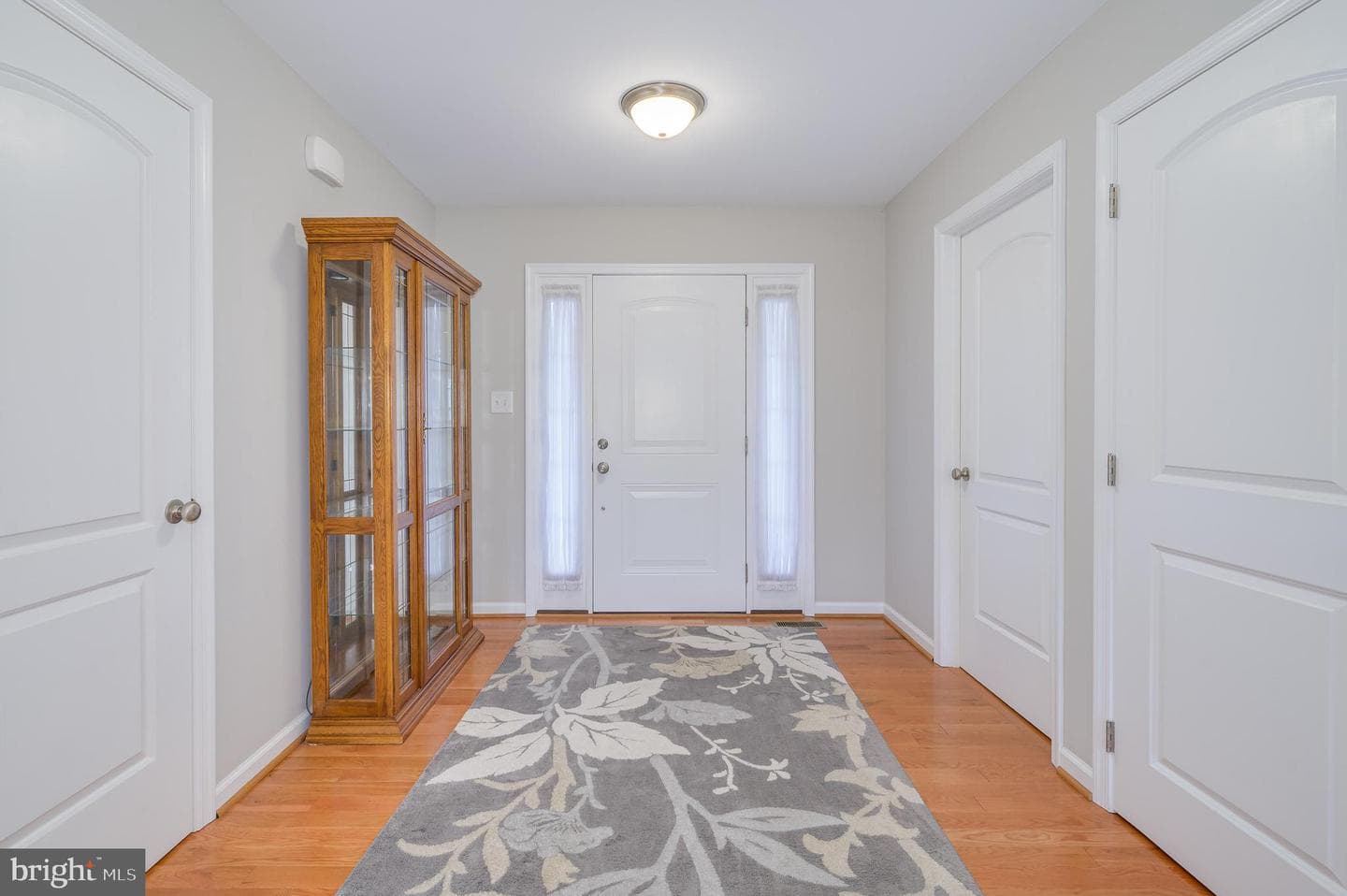 61 Twickenham Drive photo 24