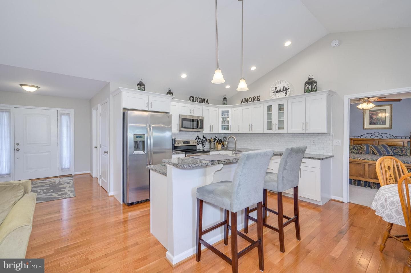 61 Twickenham Drive photo 47