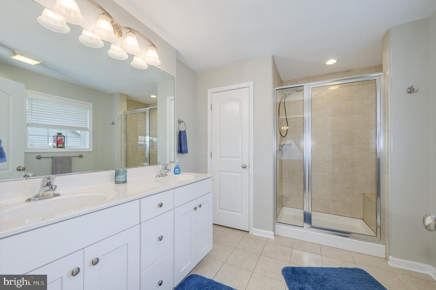 61 Twickenham Drive photo 51