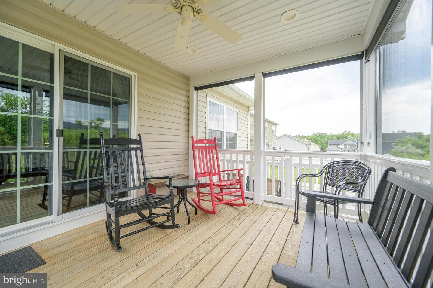 61 Twickenham Drive photo 71