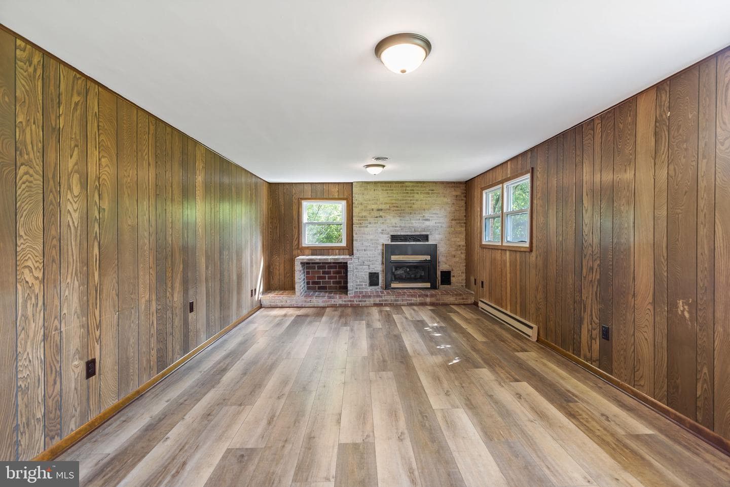 319 Hermitage Drive photo 24