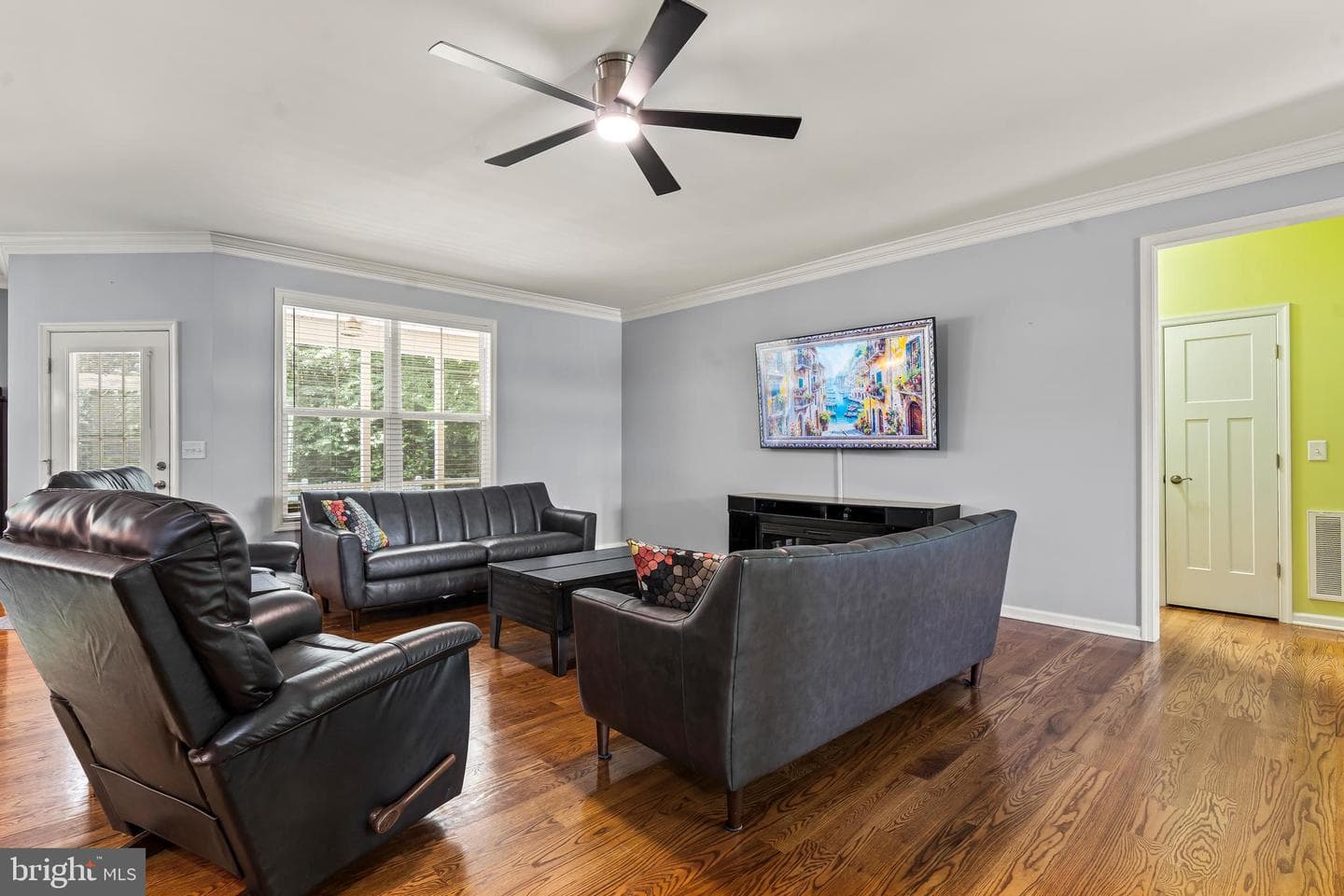 286 Varick Trail photo 12