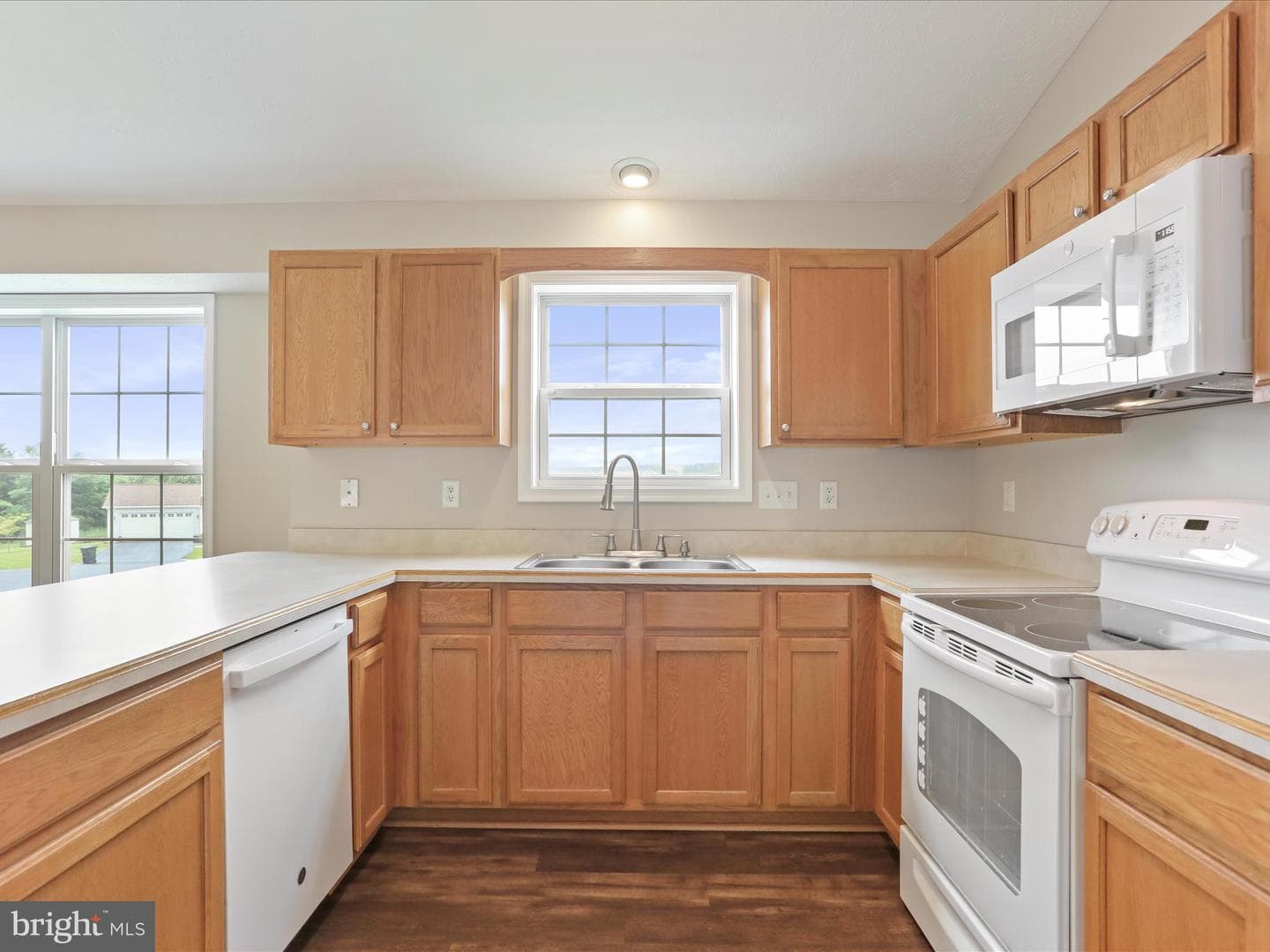 43 Hansberry Court photo 11