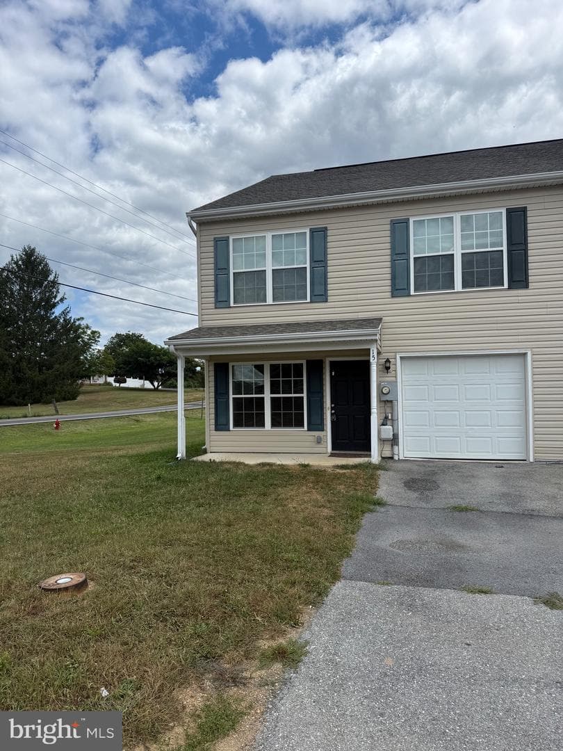 15 Montague Way photo 2
