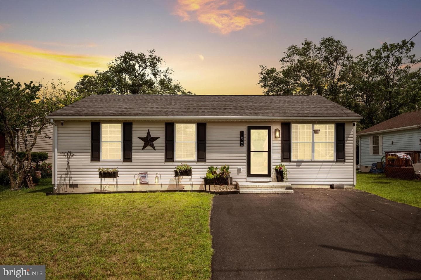 192 Arch Street photo 28
