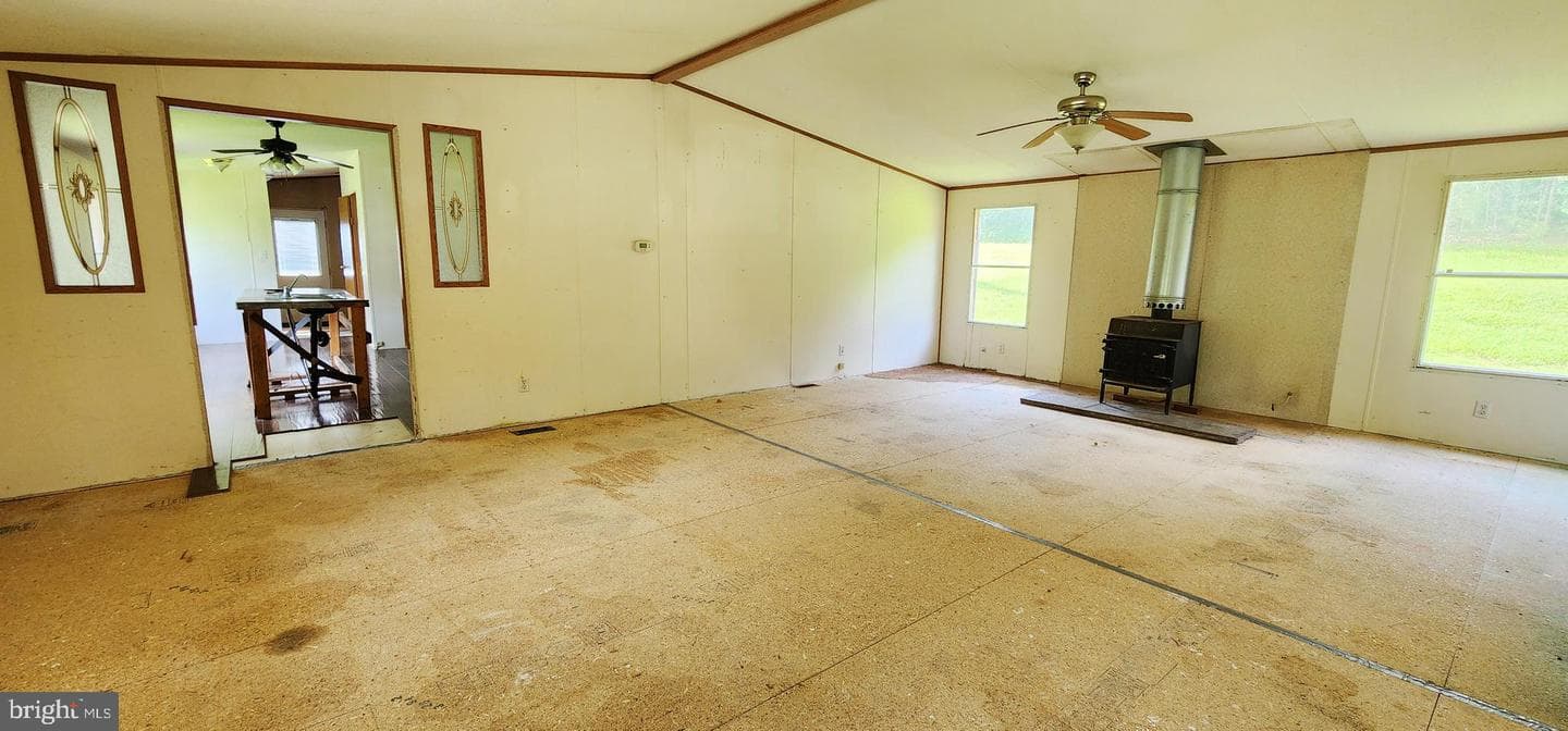 194 Flying Dove Lane E photo 3