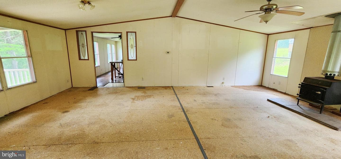 194 Flying Dove Lane E photo 5