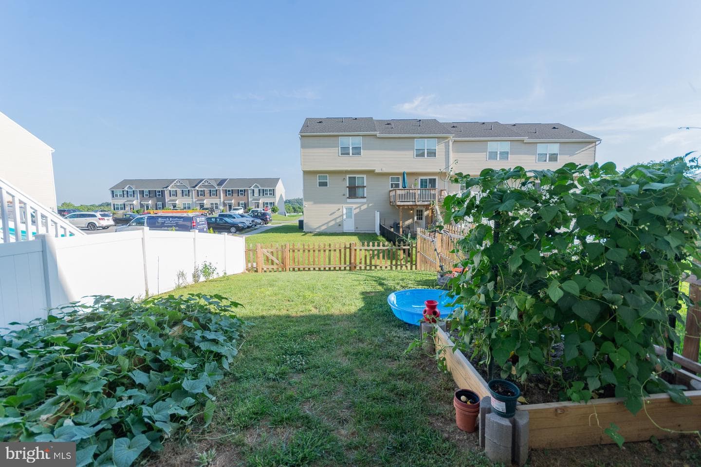 49 Sebago Place photo 40