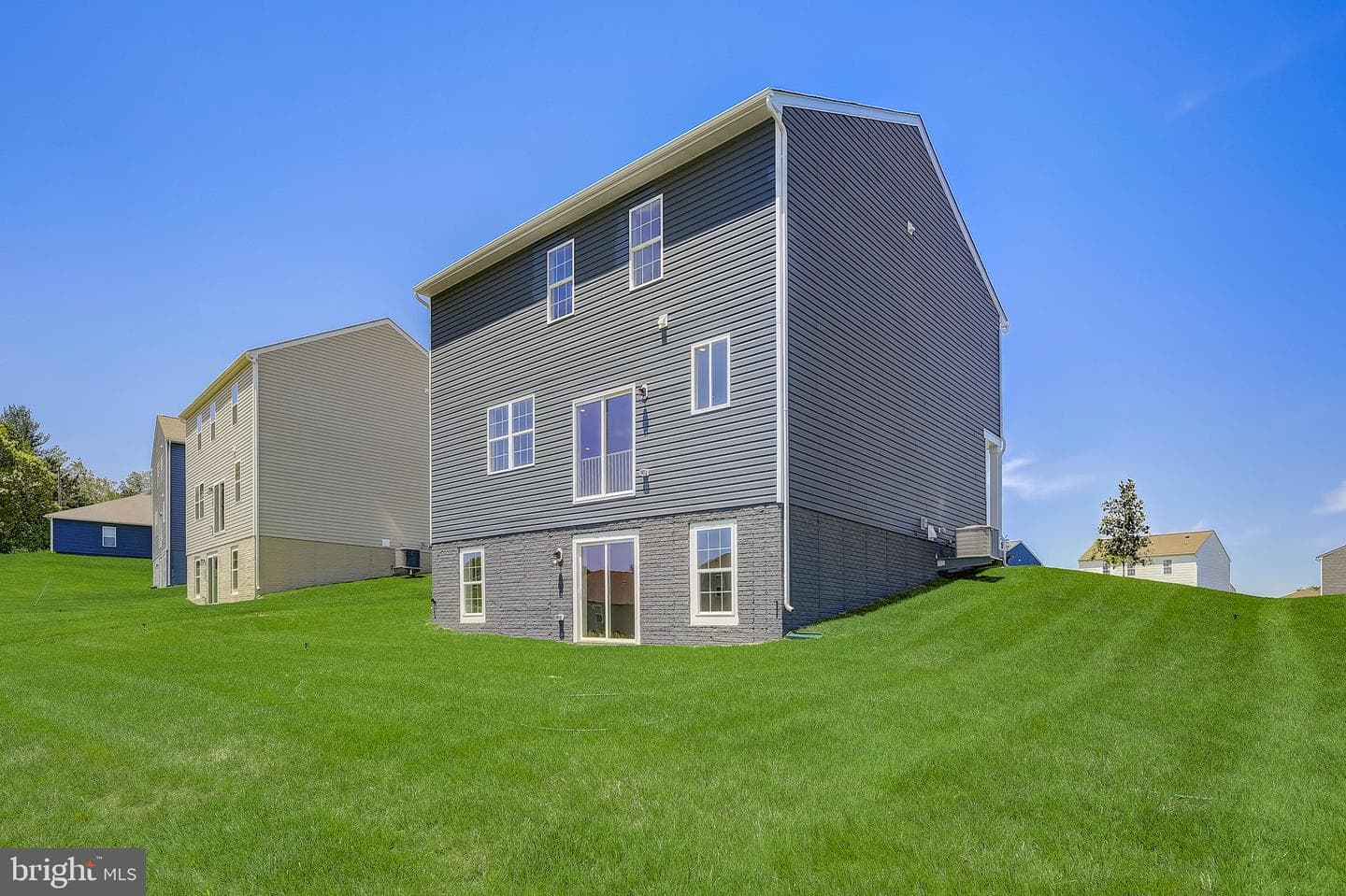 304 Orpington Drive photo 31
