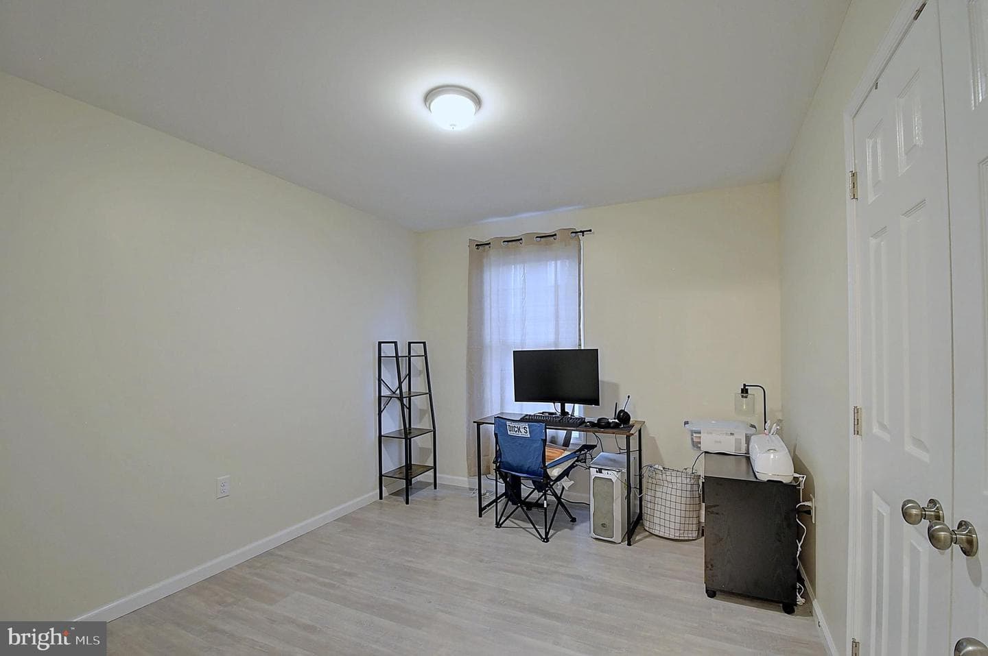 446 Basin Drive photo 22