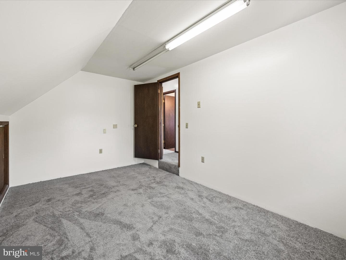 3025 Dominion Road photo 46