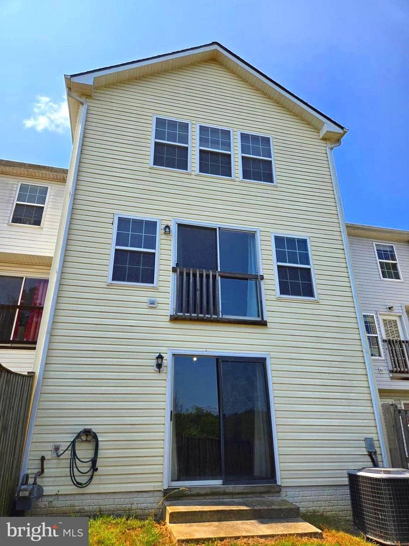 19 Litchfield Lane E photo 40