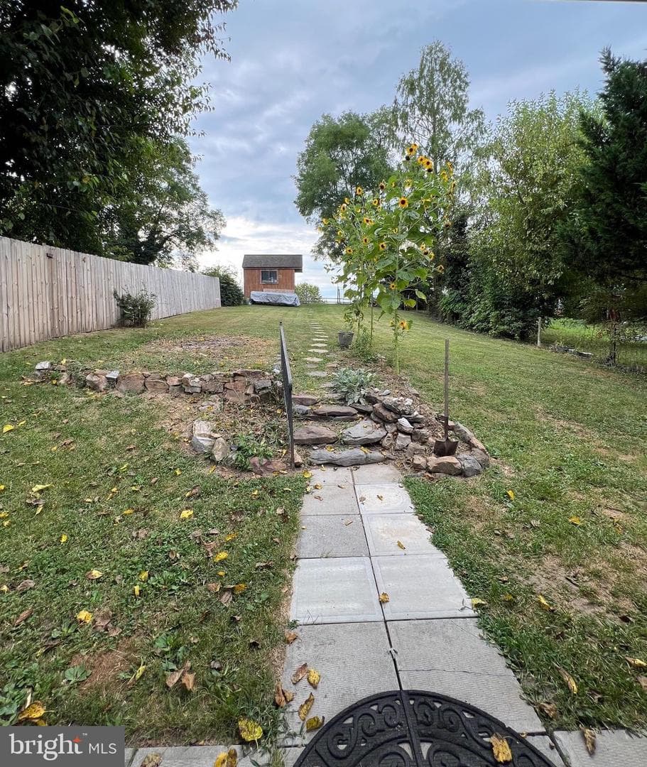 206 N Mary Street photo 22
