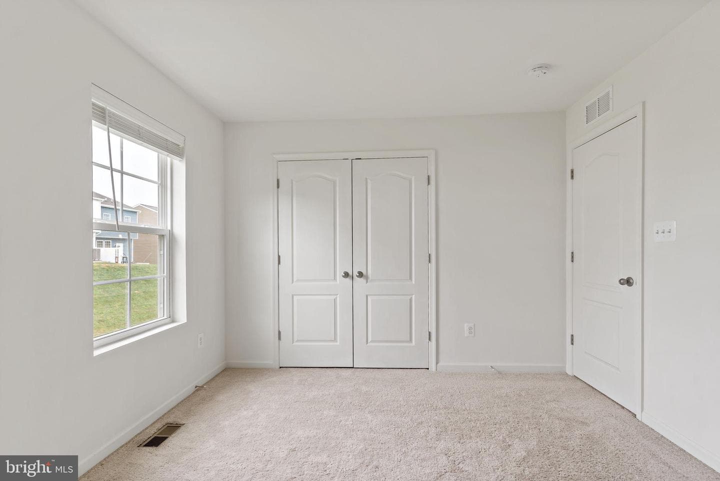 127 Stager Avenue photo 17