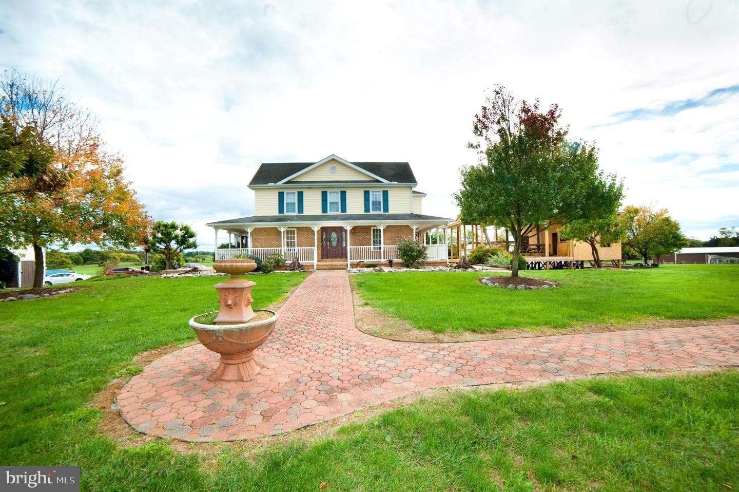 590 Carlyle Road photo 10
