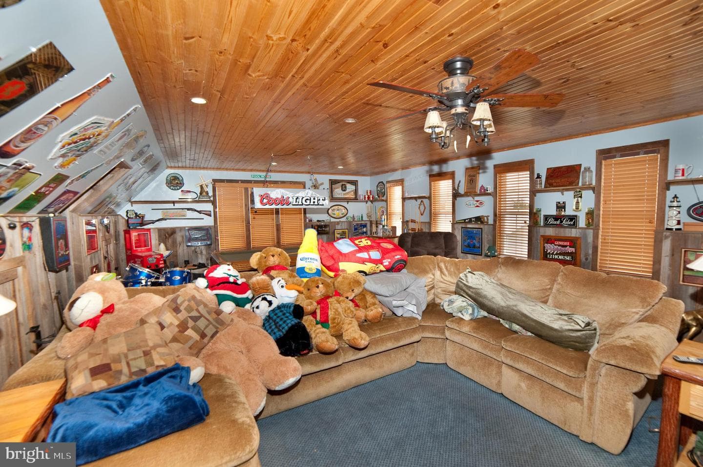 590 Carlyle Road photo 29