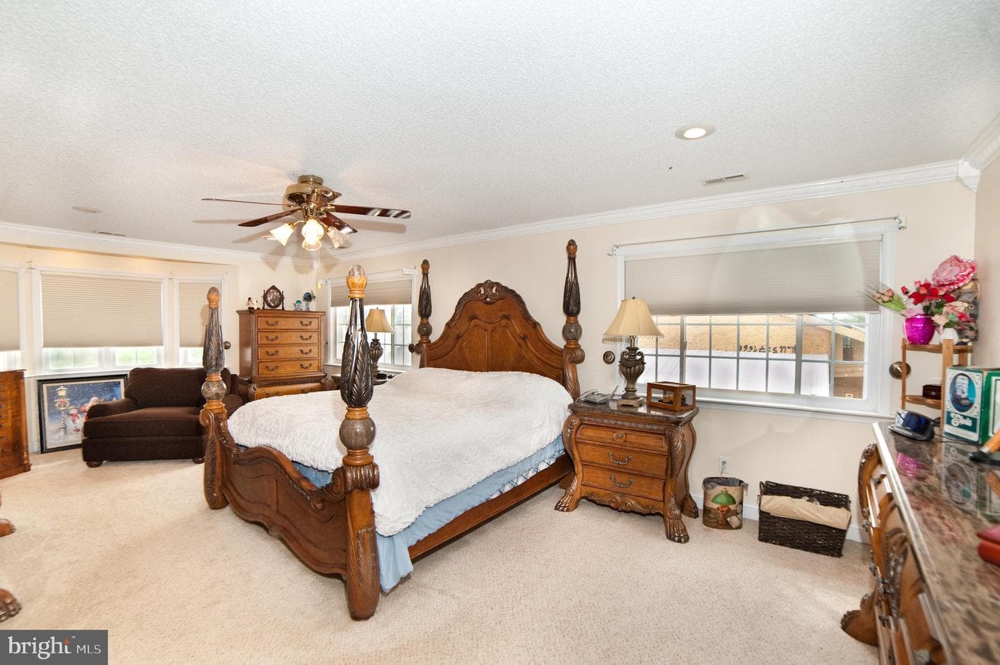 590 Carlyle Road photo 35