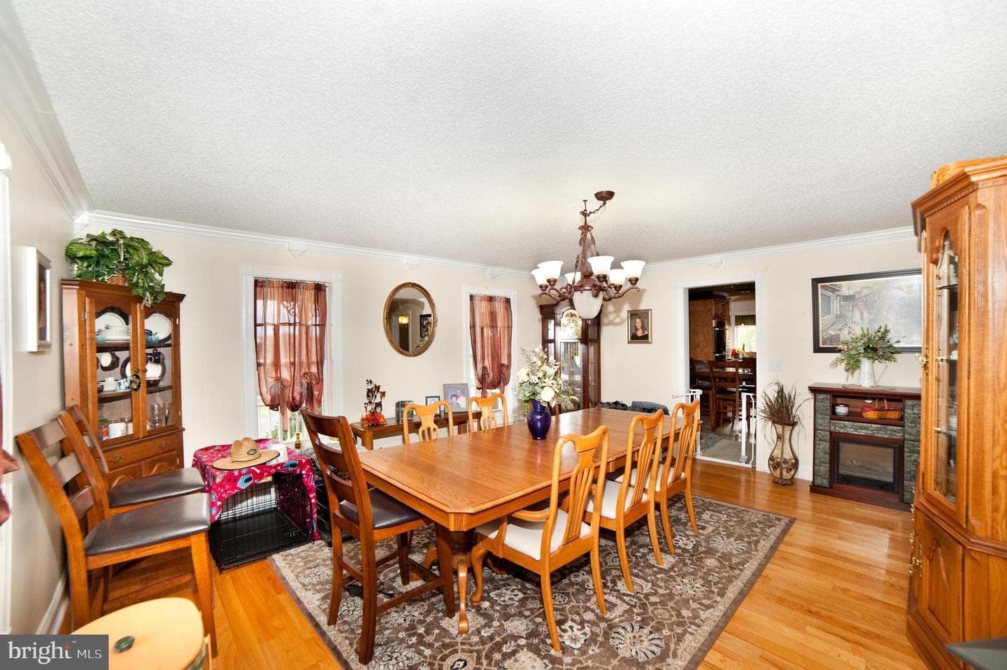 590 Carlyle Road photo 36