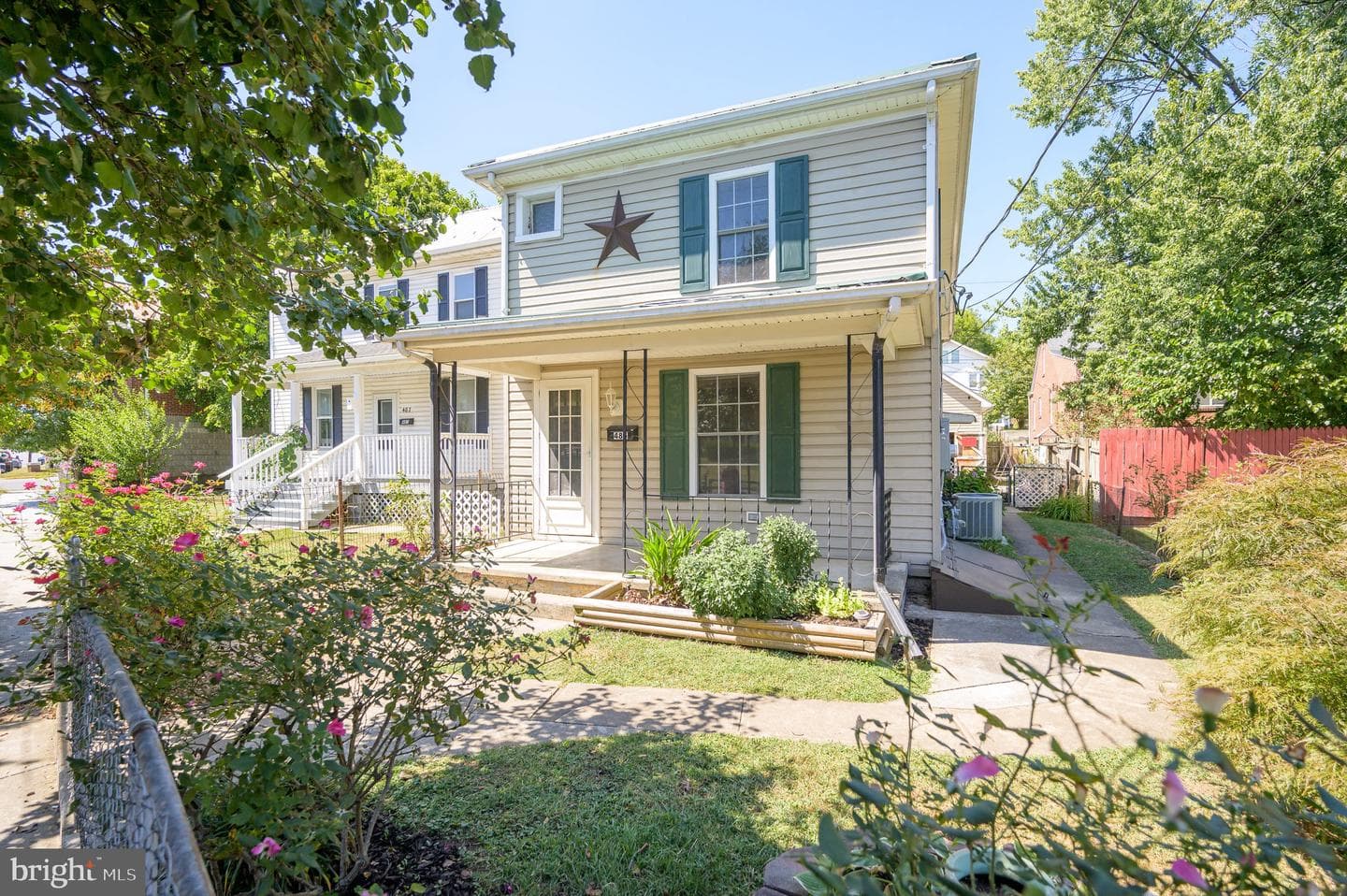 485 Porter Avenue photo 4