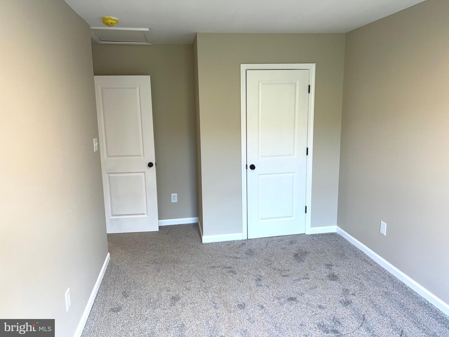 122 Marineris Circle photo 14