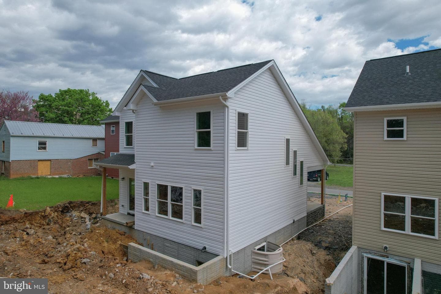 515 S. Spring Street photo 5