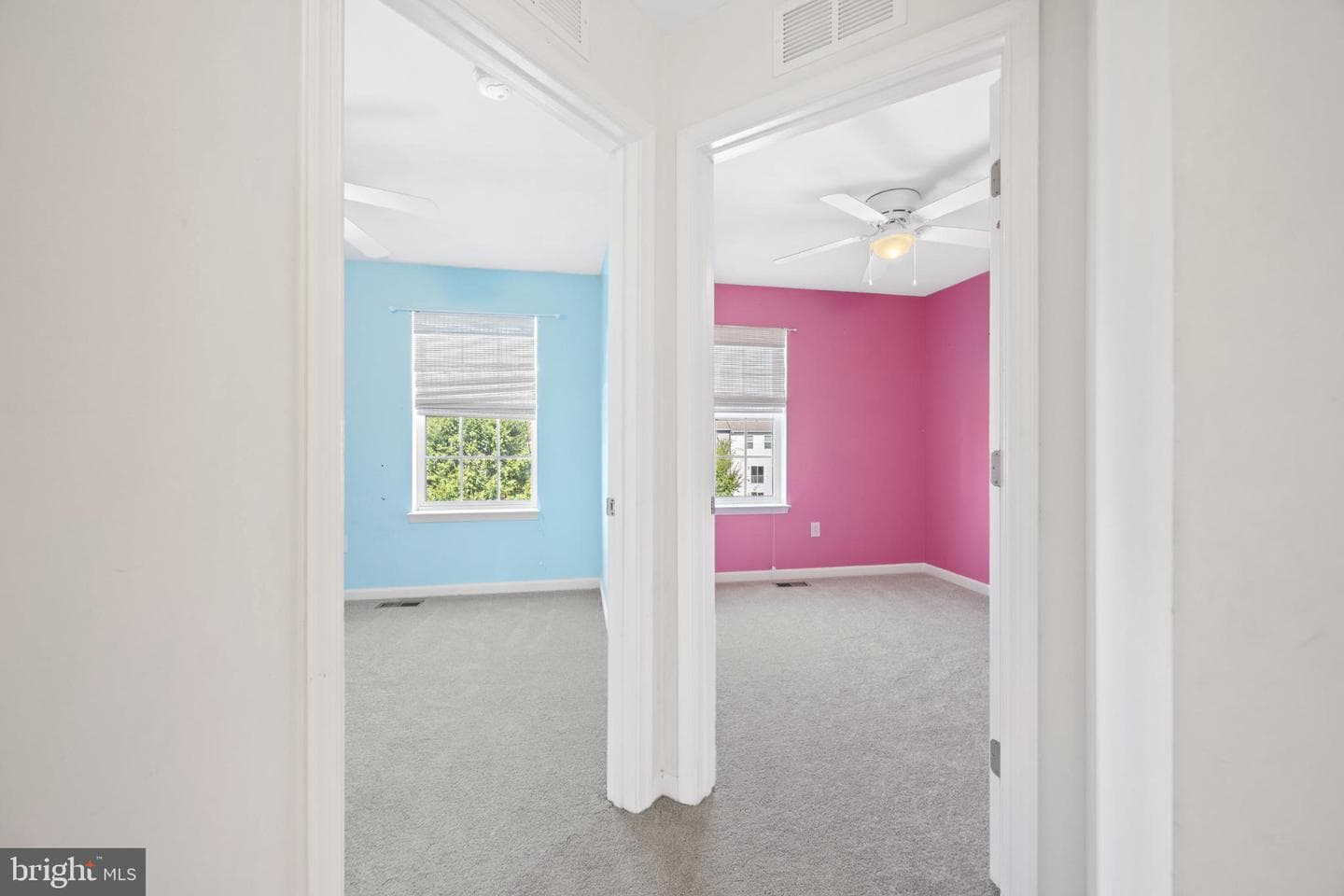 189 Magellan Drive photo 27