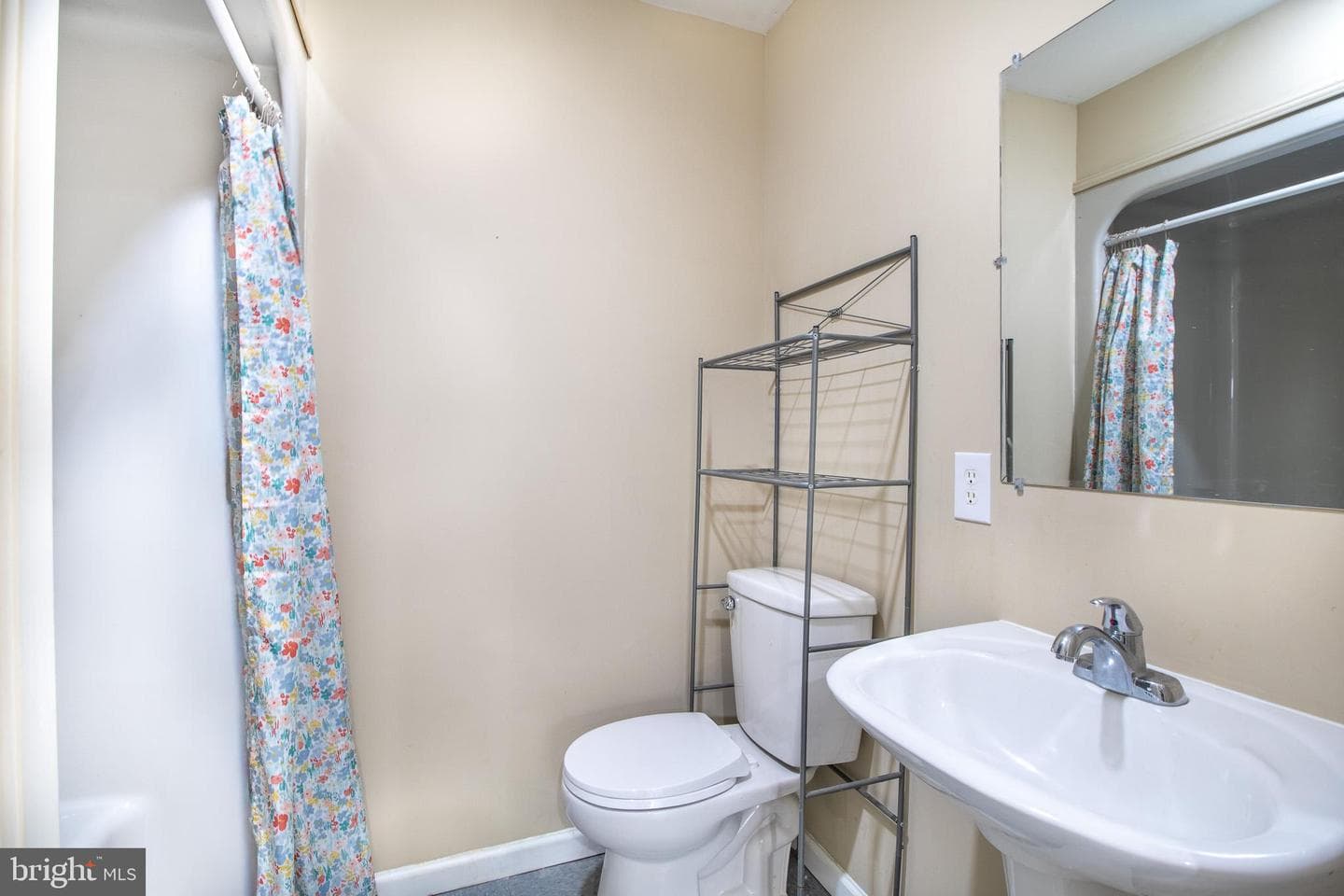 23 Talia Drive photo 6