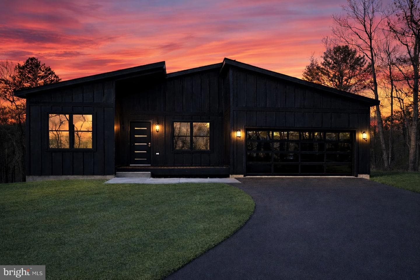 251 Sachem Hill