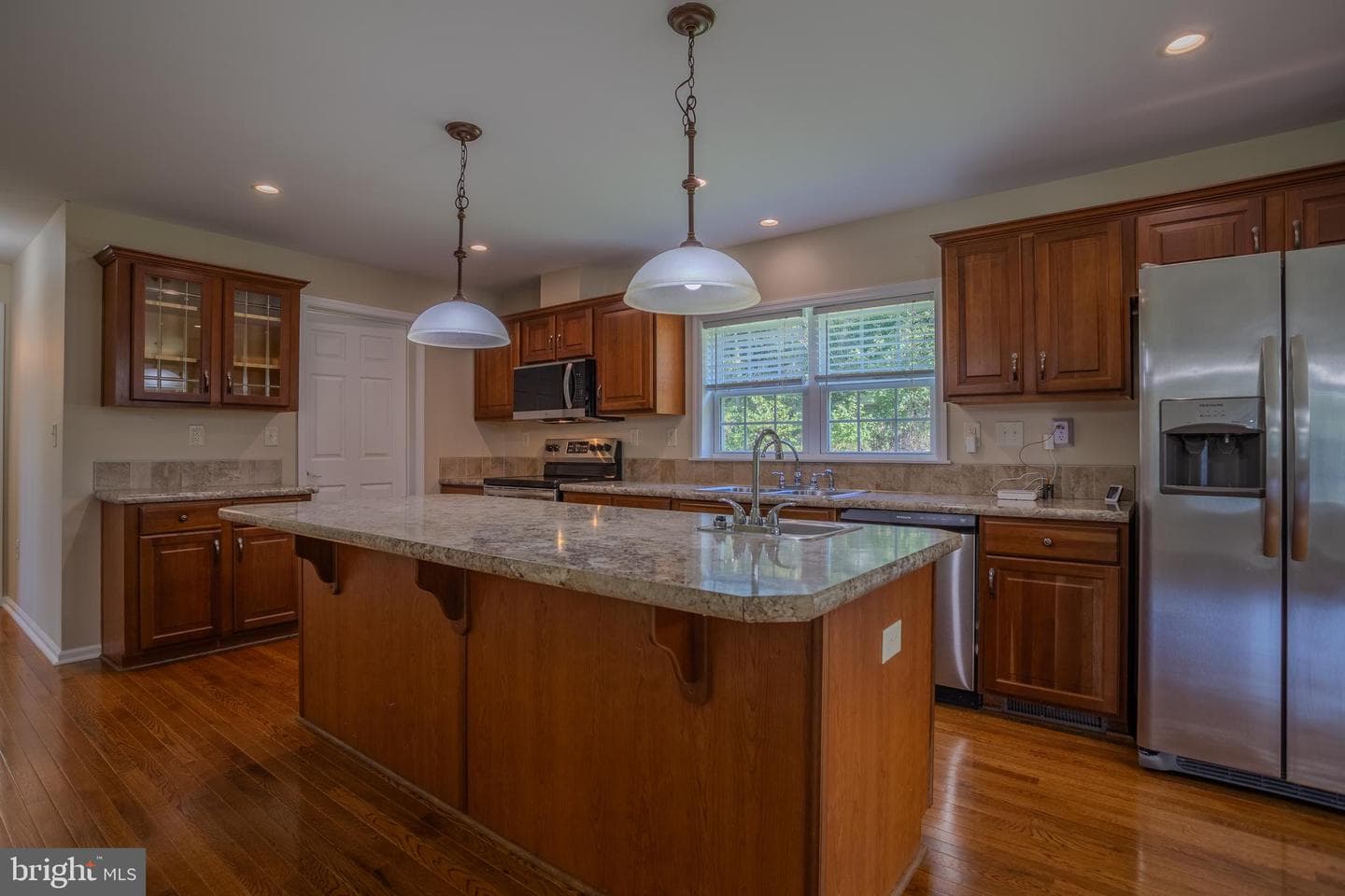 2056 Ropp Drive photo 3