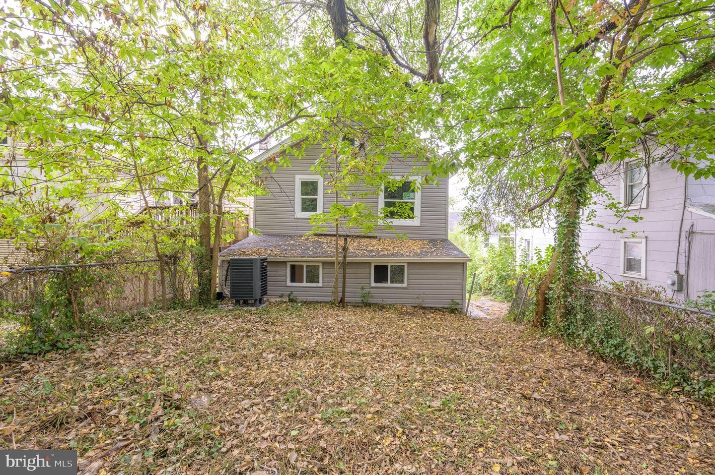 211 E Liberty Street photo 9