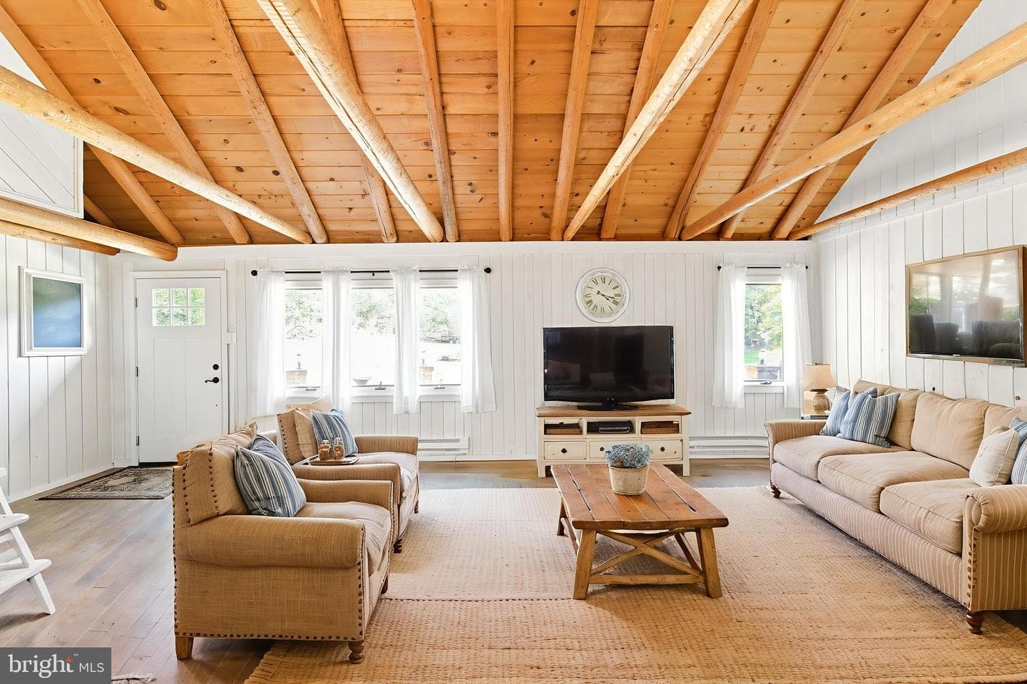 53 Delphinium Lane photo 3