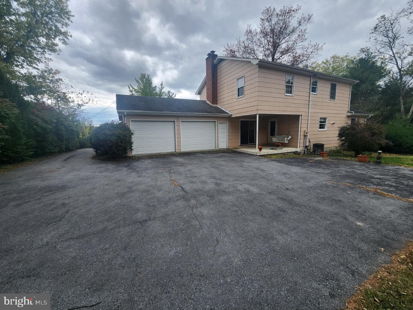 231 Jenny Wren Drive photo 11