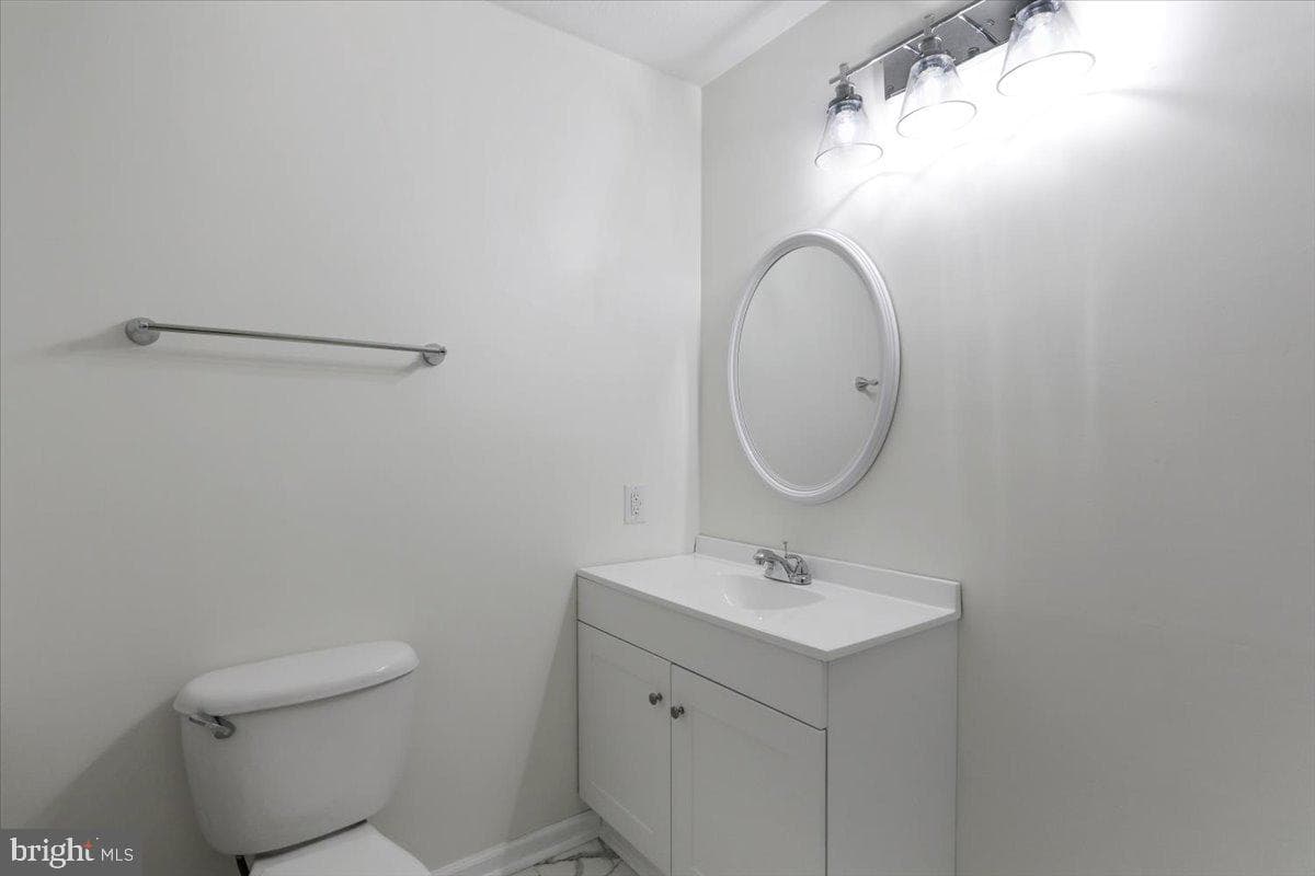 402 Tanbridge Drive photo 33