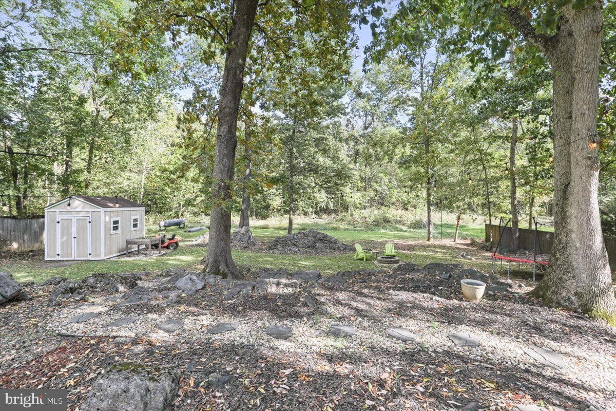 402 Tanbridge Drive photo 35