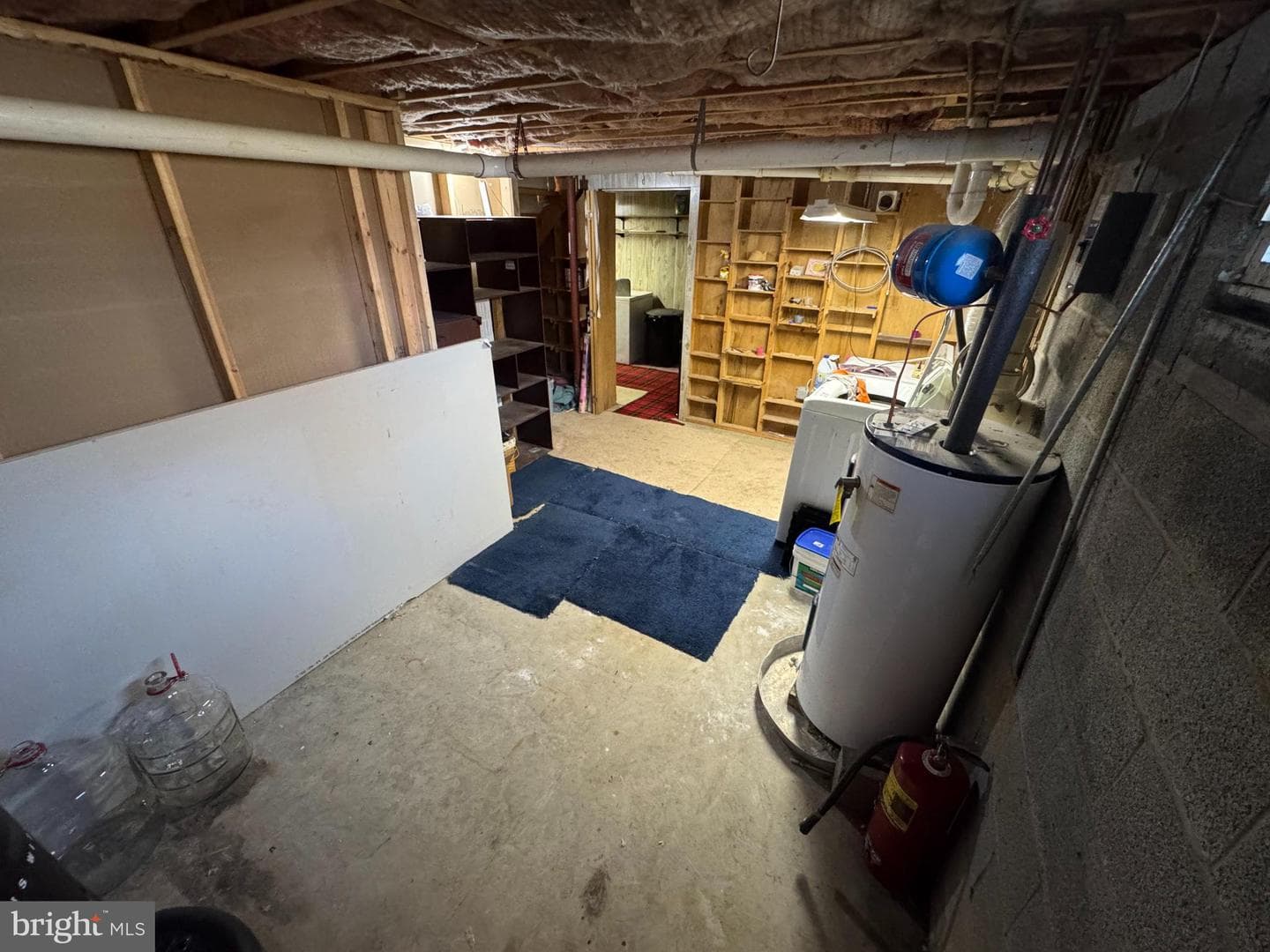 382 Fegan Road photo 36